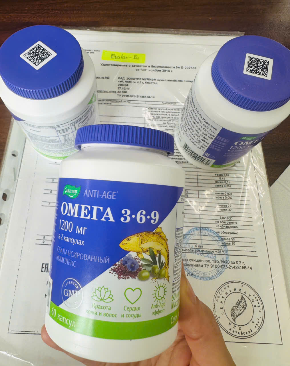 omega 369 cua nga dau hat lanh, hac mai bien, oliu (1)